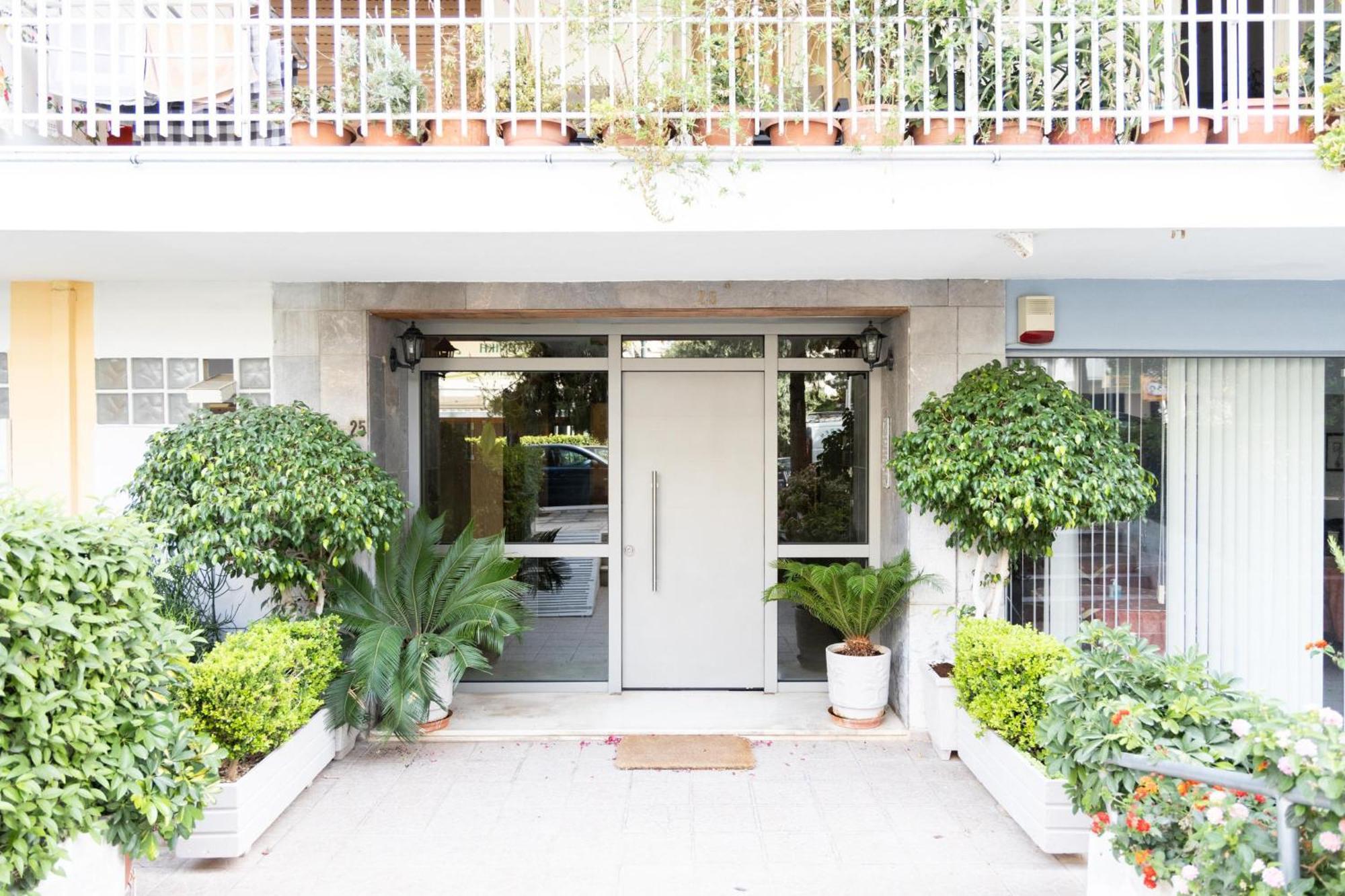 A Luxury & Comfortable Apt In Athens Exterior photo