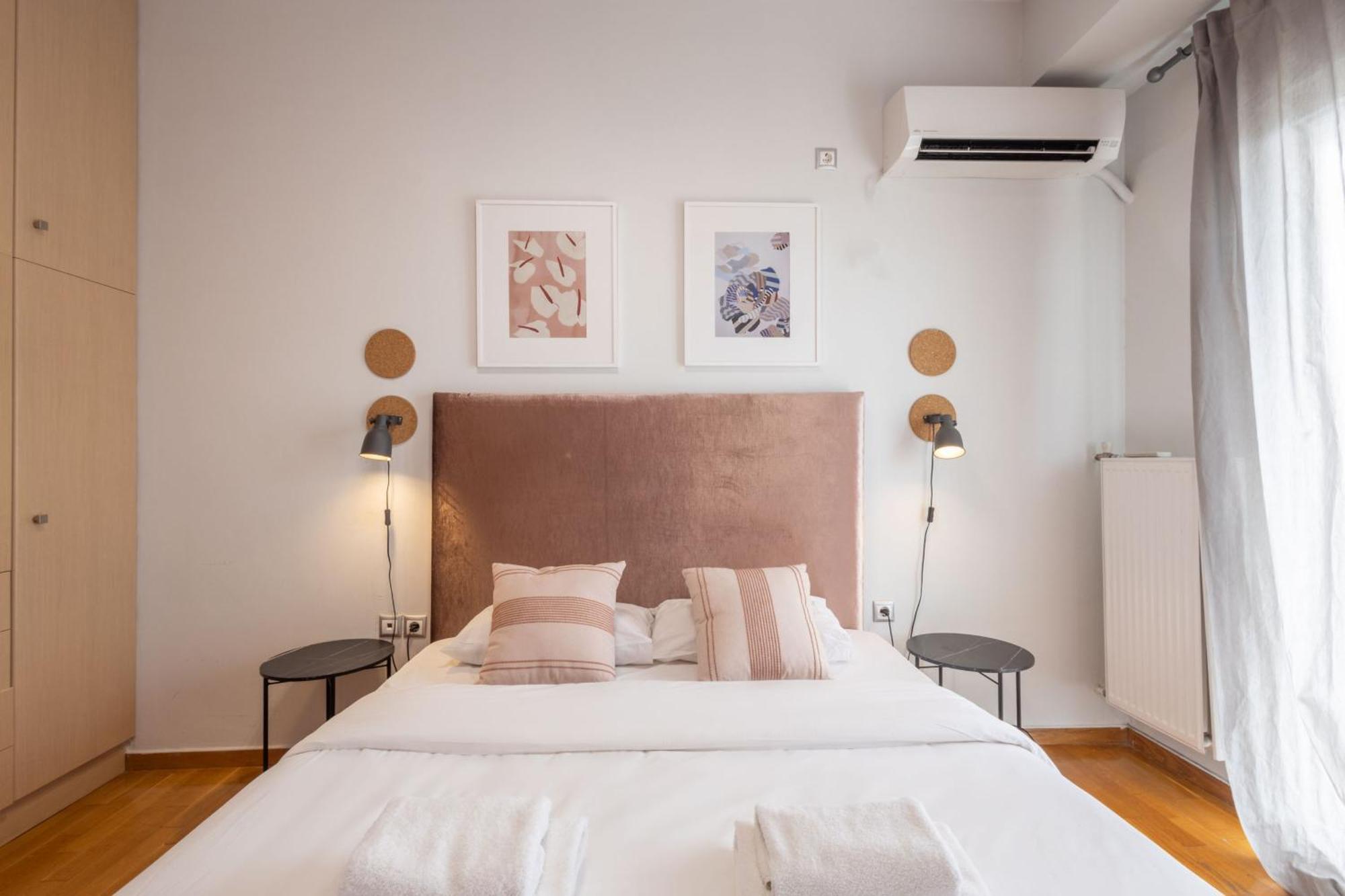 A Luxury & Comfortable Apt In Athens Exterior photo